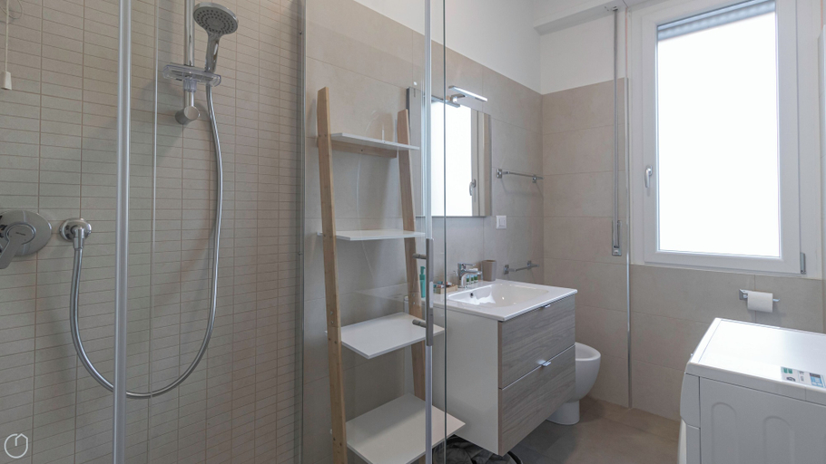 Bathroom 2, Italianway - Brianza 14 A, Milano