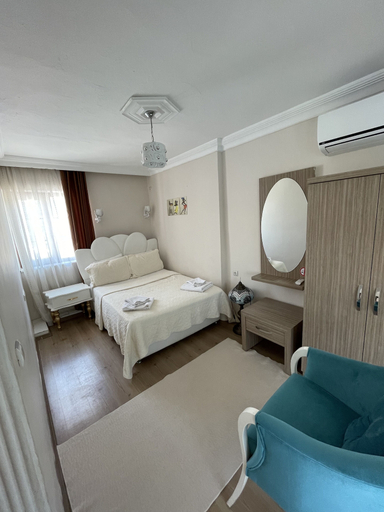 Bedroom 3, Alida Hotel, Akköy