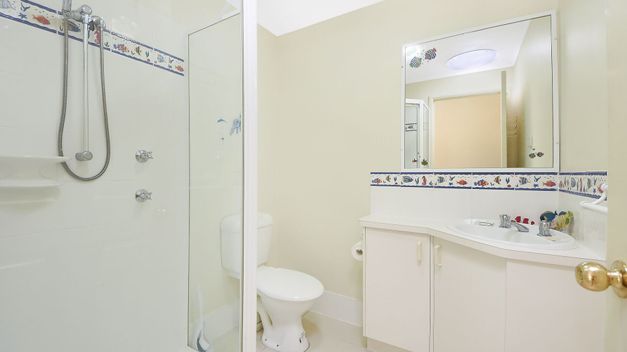 Bathroom, Quandamooka Beach House, Ipswich - Central
