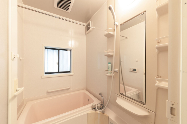 Bathroom 3, Urban Stay Shinagawa, Shinagawa