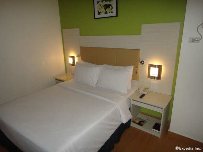 Bedroom 6