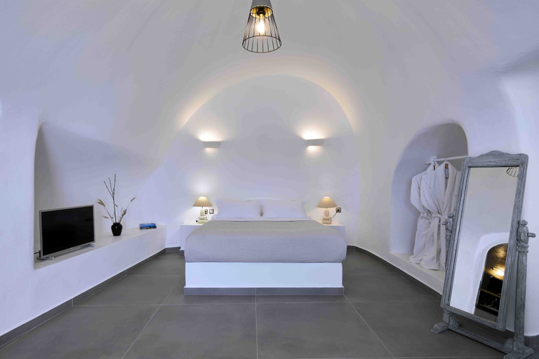 Bedroom 4, Marizan Caves & Villas, South Aegean