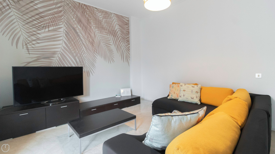 Others 5, Italianway - Brianza 14 A, Milano