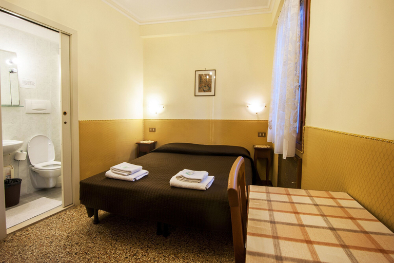 Bedroom 3, Locanda Ca' Foscari, Venezia