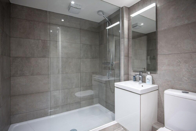 Bathroom, The Tunstall at 52 Old Elvet, Durham