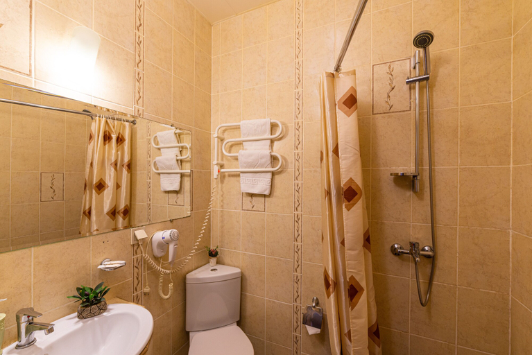 Bathroom 4, Apartaments Frant, Sankt-Peterburg gorsovet