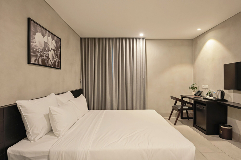 Bedroom 14