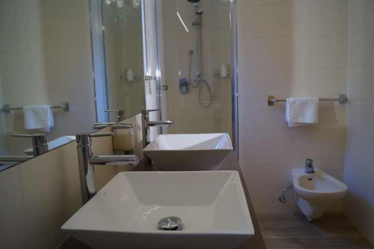 Bathroom 5, Hotel Pension Verdorfer, Bolzano