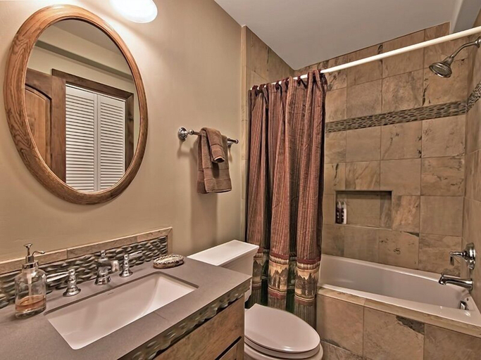 Bathroom 3, 3877 Crest Drive, El Dorado