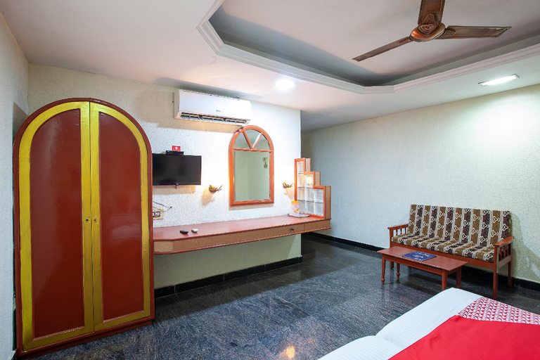 Bedroom 4, Hotel O Sudha Inn, Chennai