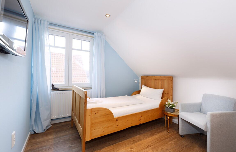 Bedroom 4, Bauerncafé & Pension Drostenhof, Kleve