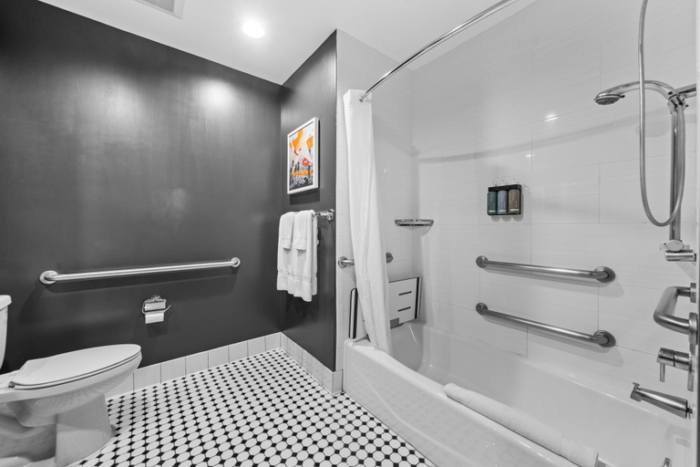 Bathroom 4, Le Bon Hotel Hollywood, Los Angeles