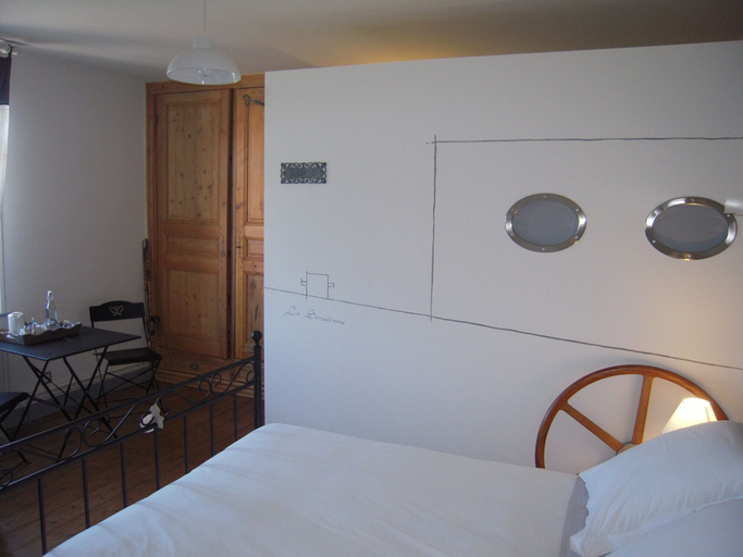Bedroom 3, B&B La Ferme de l'Ostrevent, Nord