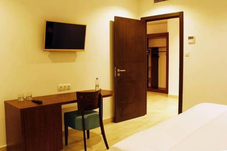 Bedroom 2, Sofi Hotel, Oran