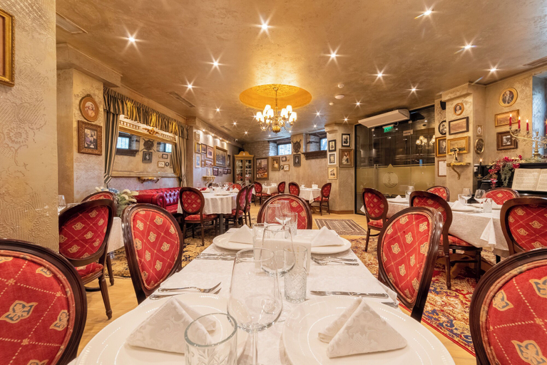 Food & Drinks 5, Bey House Royal Hotel, Veliko Tarnovo