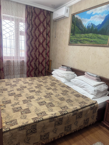 Bedroom 3, Amanat, Bishkek