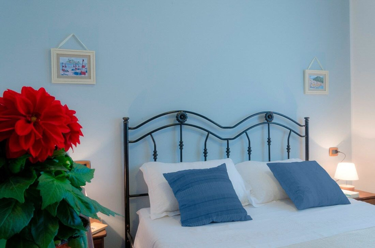 Bedroom 2, Villa Vacanza La Tonnara, Ragusa