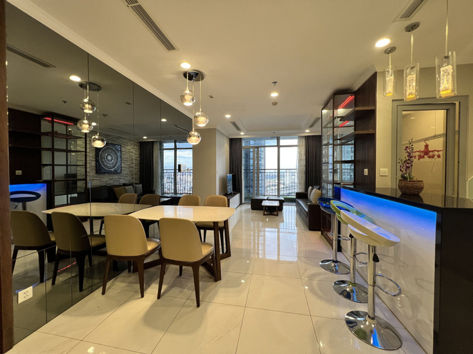 Food & Drinks 4, Homes by Christine Vinhomes Central Park, Bình Thạnh