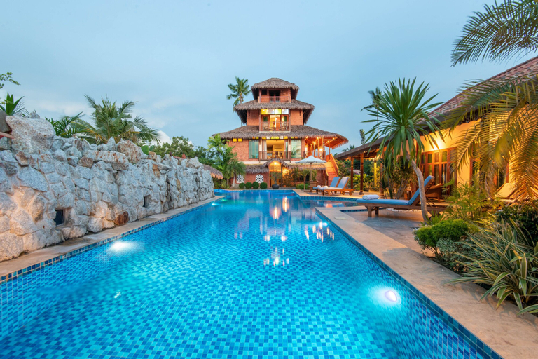 Swimming Pool 14