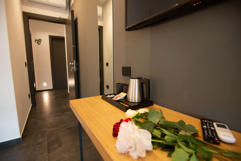 Others 5, Napoliurbansuite, Napoli
