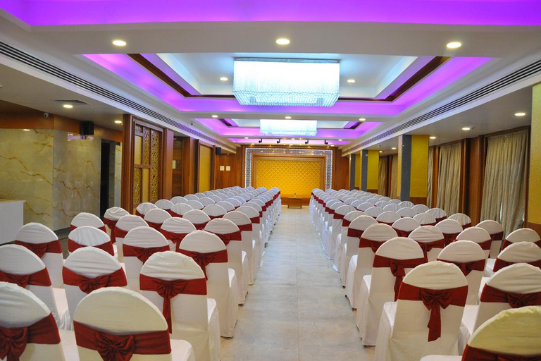Others 5, Thanmayi Inn, Krishna