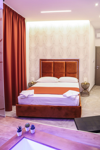 Bedroom 3, Twin Towers Naples Luxury, Napoli