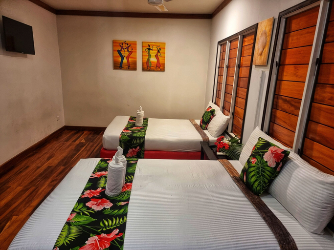 Bedroom 2, Golden Point Resort, Ra