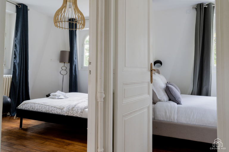 Bedroom 4, Domaine de Montmorency, Val-d'Oise