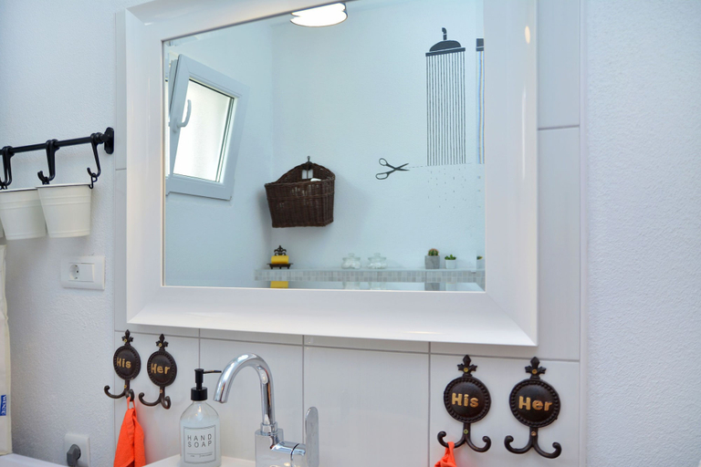 Bathroom 4, Apartment Pepica, Postira