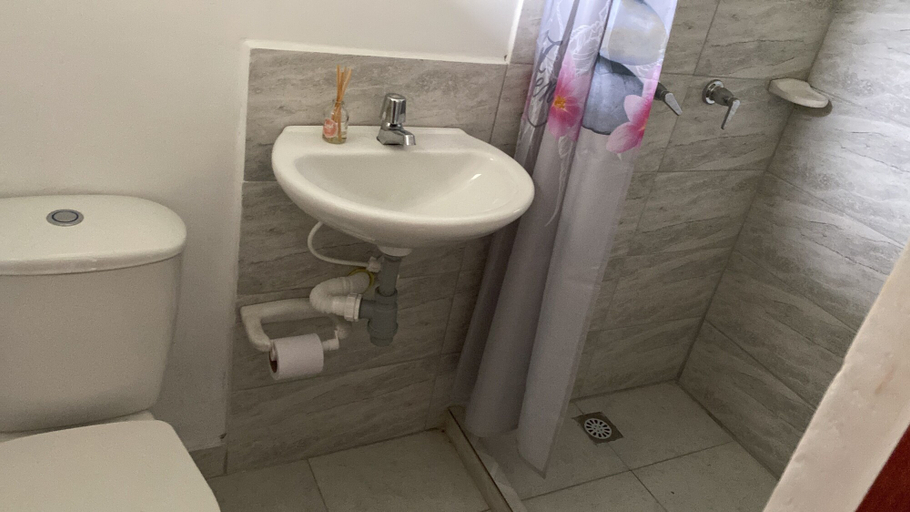 Bathroom, Apartahotel mirador campestre, Marinilla