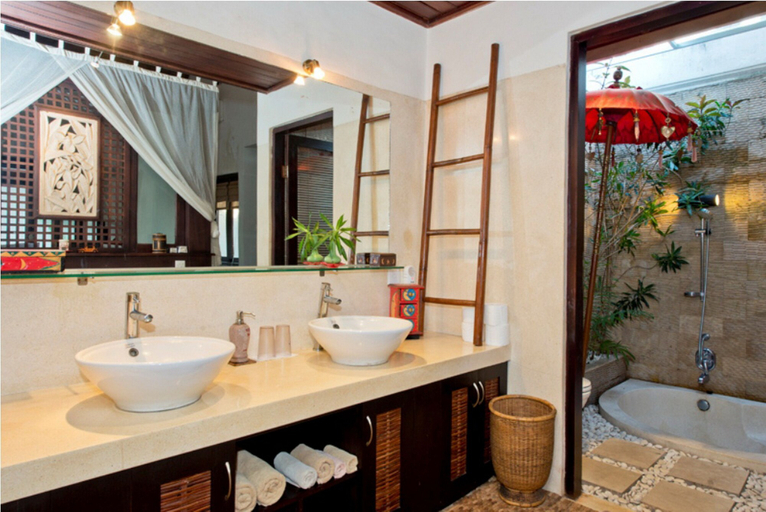 Bathroom 3, Nani Villa, Badung