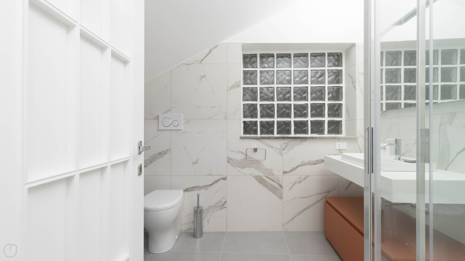 Bathroom 2, Italianway Easy - Ripa Ticinese 17 B, Milano
