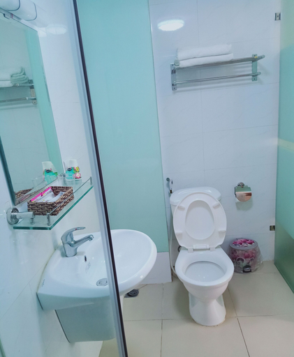 Bathroom 5, Linh Anh Hotel, Hai Bà Trưng