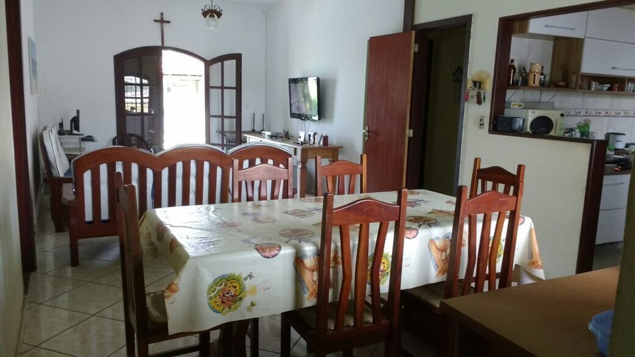 Food & Drinks, Casa com 4 Suítes e Piscina em Búzios, Armação dos Búzios