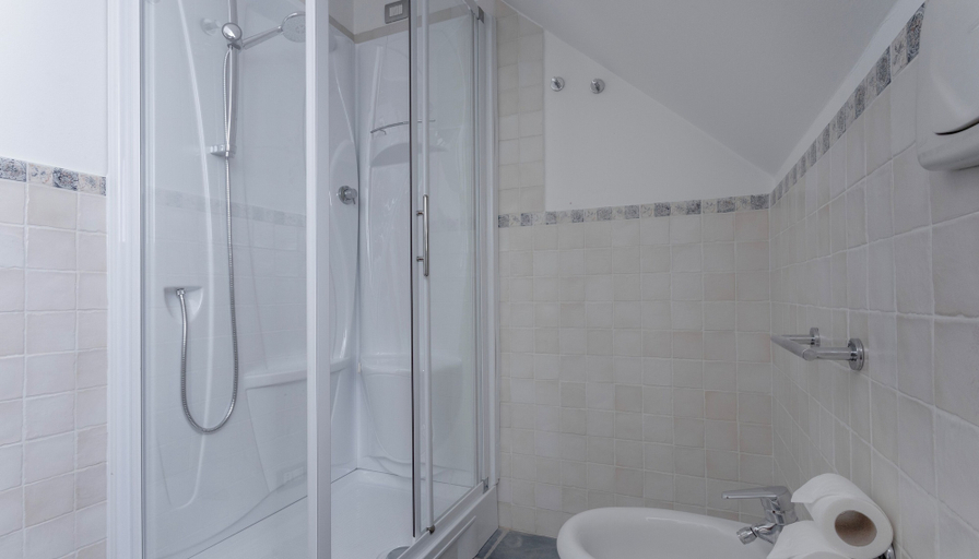 Bathroom 4, Italianway Comfort - Da Cannobio 11, Milano