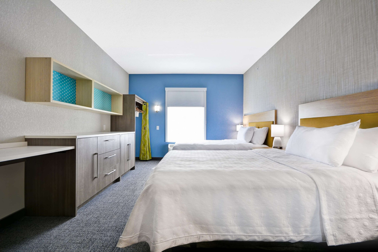 Bedroom 3, Home2 Suites by Hilton Blue Ash Cincinnati, Hamilton
