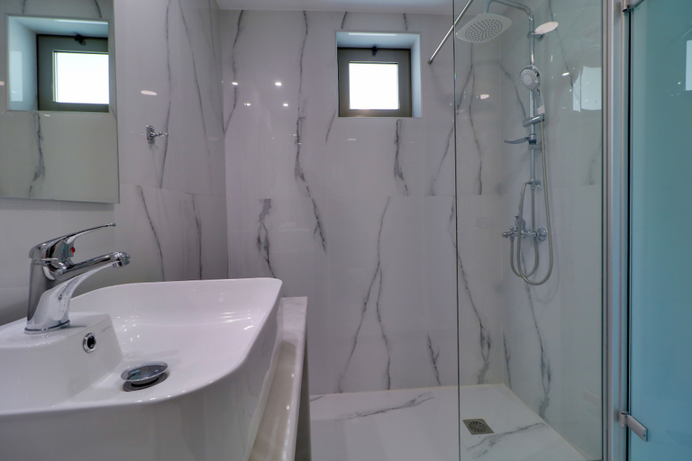 Bathroom 5, Harmony Rethymno Beach Hotel, Crete