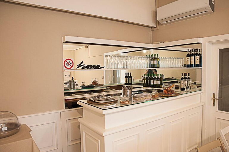 Food & Drinks 4, Hotel Bristol, Trieste
