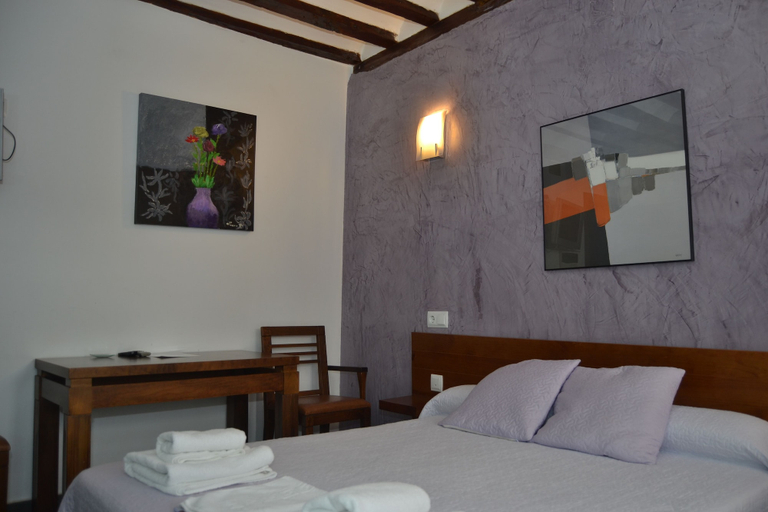 Bedroom 3, Antiguo Palacio de Atienza, Guadalajara
