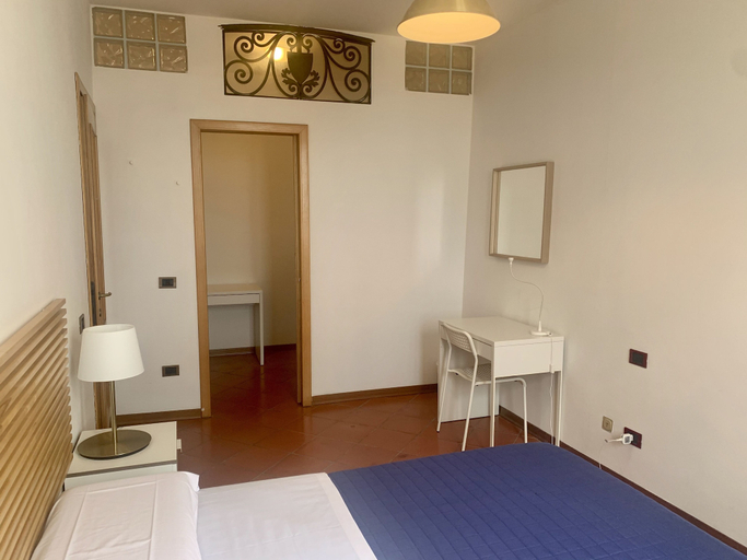 Room 3, Magdalene Apt, Siena