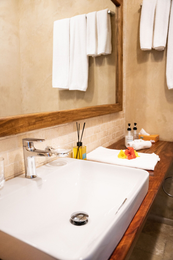 Bathroom 4, Alladin Beach Hotel and SPA Zanzibar, Kaskazini 'A'