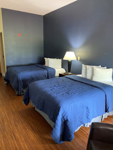 Bedroom 3, Orange County National Lodge, Orange