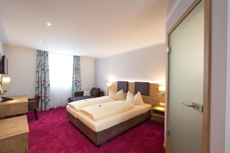 Bedroom 3, Hotel Bauer garni, Ingolstadt