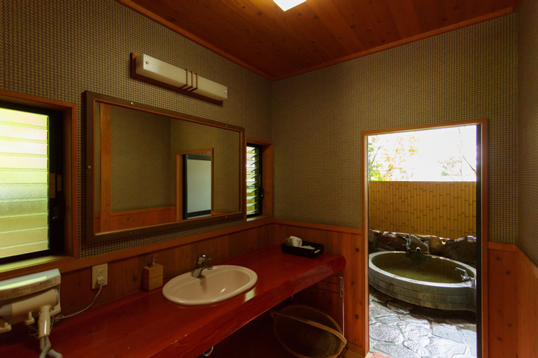 Bedroom 4, Yufuin Ryokan Nogiku, Yufu