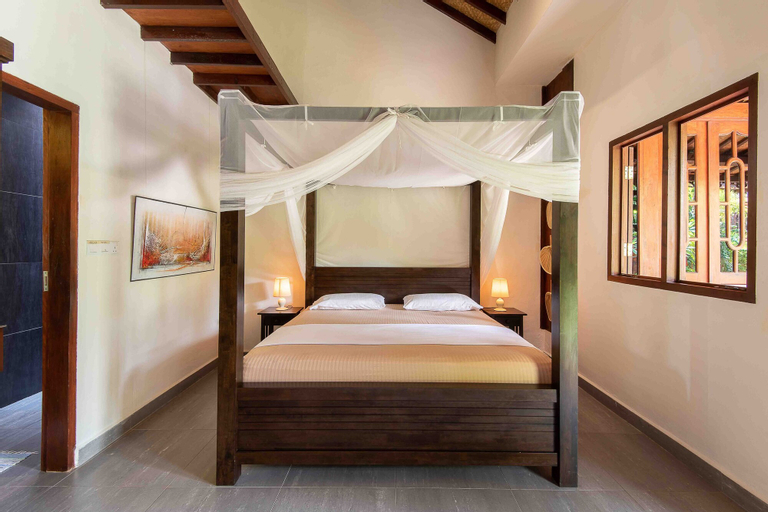 Bedroom 30