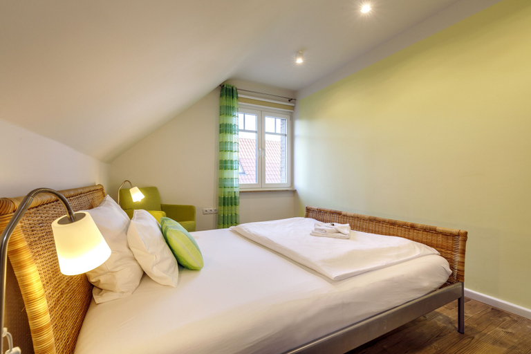 Bedroom 5, Bauerncafé & Pension Drostenhof, Kleve