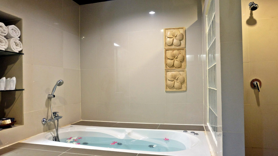 Bathroom 4, Ananda Lanta Resort, Ko Lanta