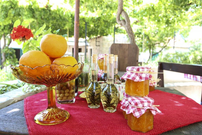 Food & Drinks 5, Apartment & Rooms Savonari, Pojezerje