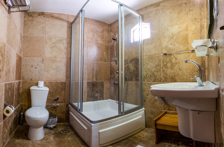 Bathroom 5, Kirkit Hotel, Avanos