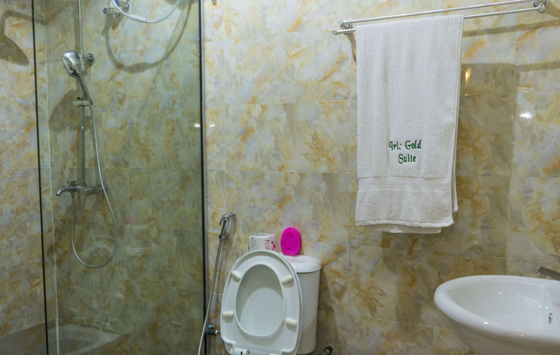 Bathroom, Iris Gold Suite, IbadanSouth-West